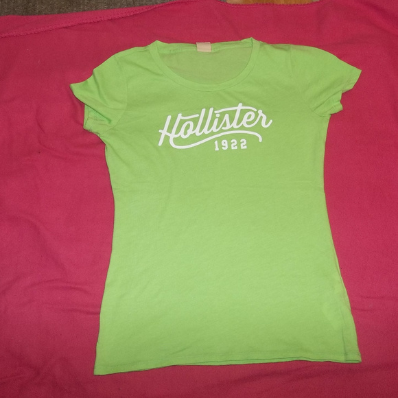 2/$28 Hollister Lime Green T-shirt Ladies Junior Size S - Picture 1 of 4